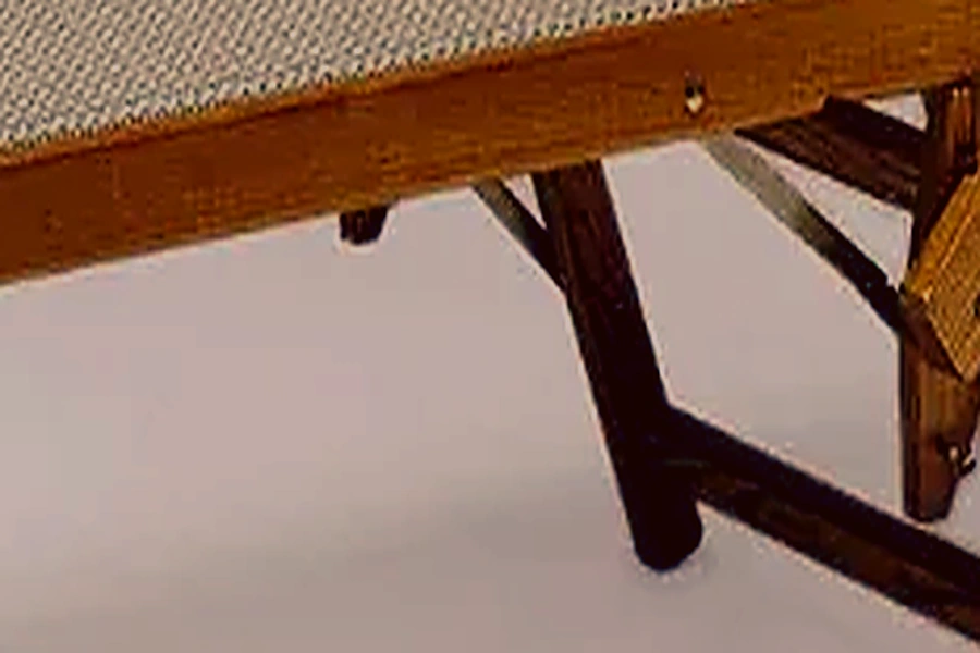 Finitura legno Mogano per lettino Riccione